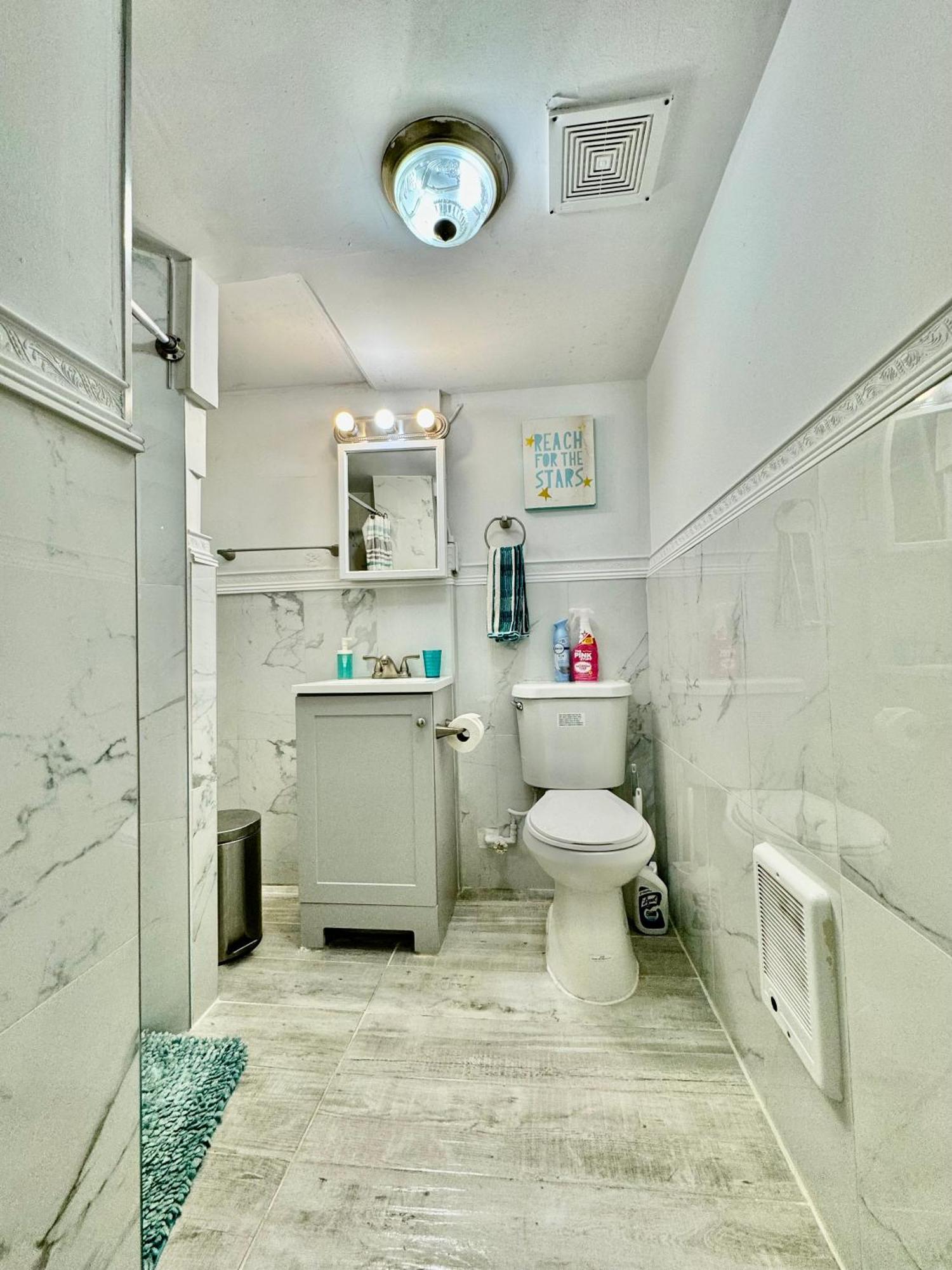 Private Tiny Room On The 1St Floor With Shared Bathroom Near Airport And Downtown Seattte Seattle Luaran gambar