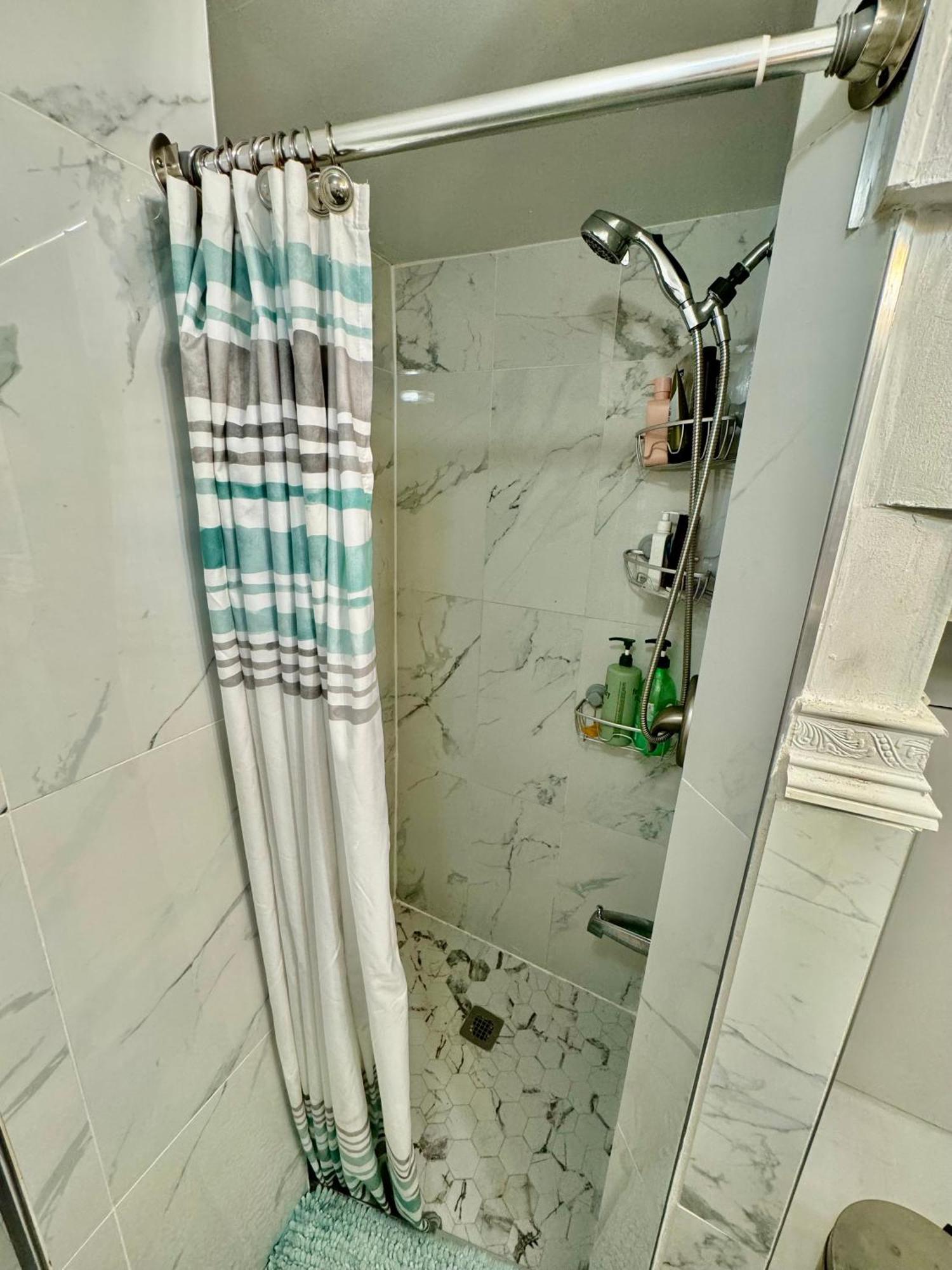 Private Tiny Room On The 1St Floor With Shared Bathroom Near Airport And Downtown Seattte Seattle Luaran gambar