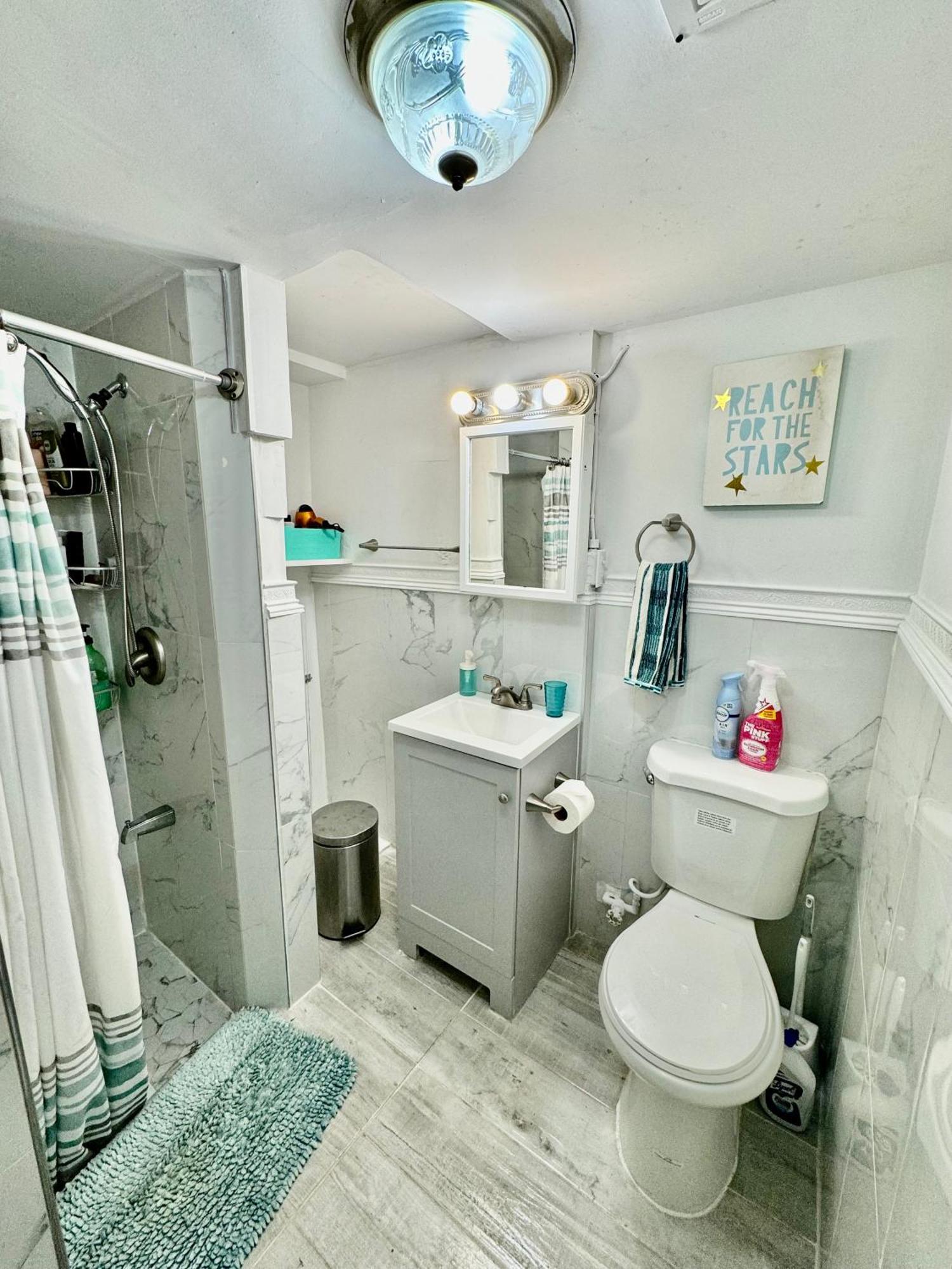 Private Tiny Room On The 1St Floor With Shared Bathroom Near Airport And Downtown Seattte Seattle Luaran gambar